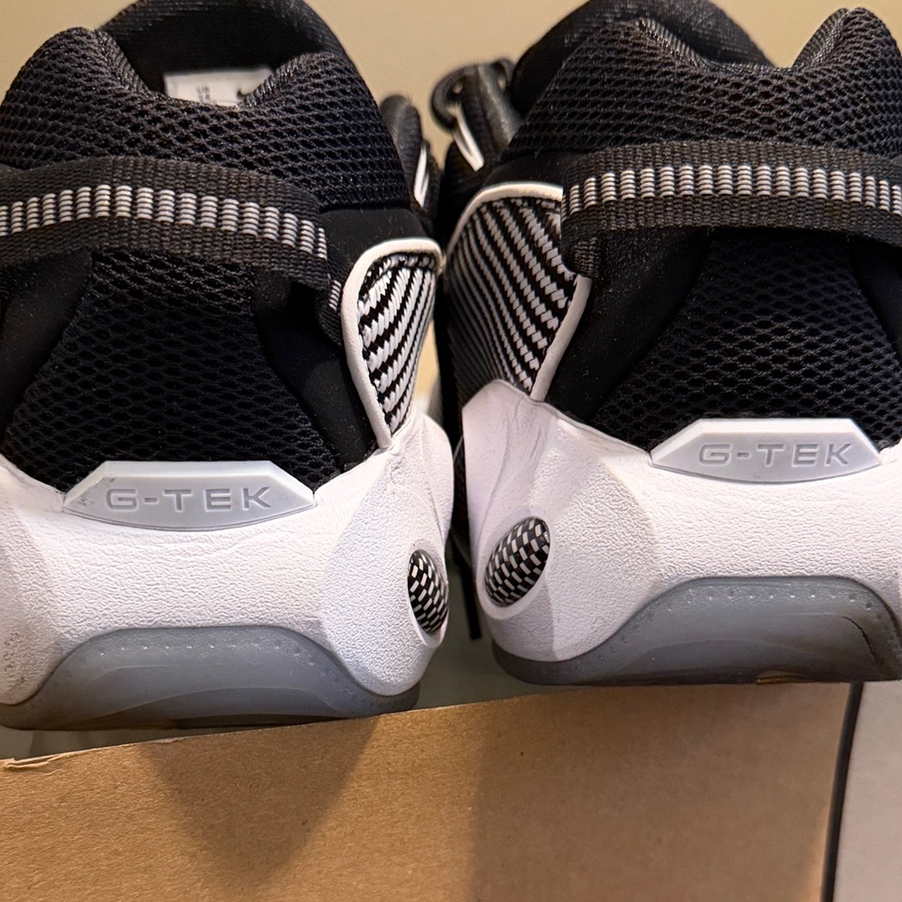 Nike Men's Black and White Athletic Shoes/Nocta - Picture 3 of 7
